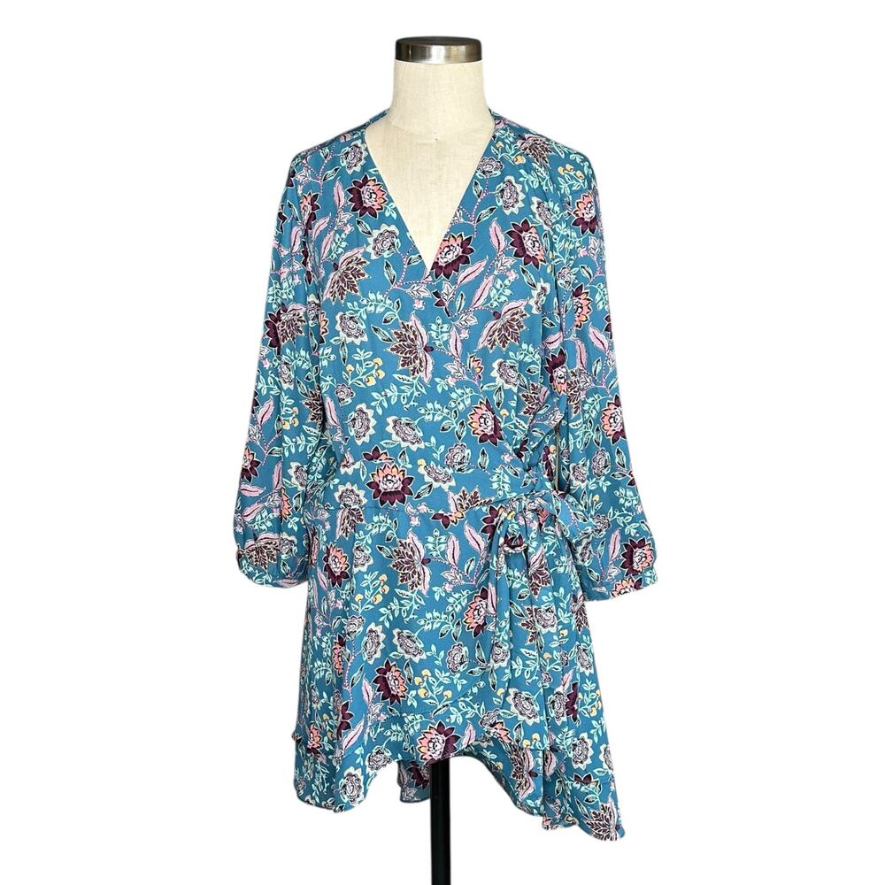 TORRID Blue Floral Georgette Wrap Tunic Blouse Women's Size 2X NWT‎ Paisley